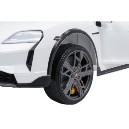 Pojazd Porsche Taycan Turbo S Biały