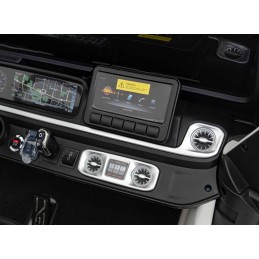 Mercedes G63 XXL STRONG 2x280W