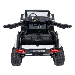Pojazd Buggy Clash STRONG 4x4 Biały